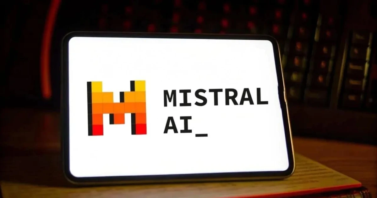 Mistral Large 4 โมเดล AI เปิดซอร์สระดับล้านล้านพารามิเตอร์ที่องค์กรไม่ควรมองข้าม