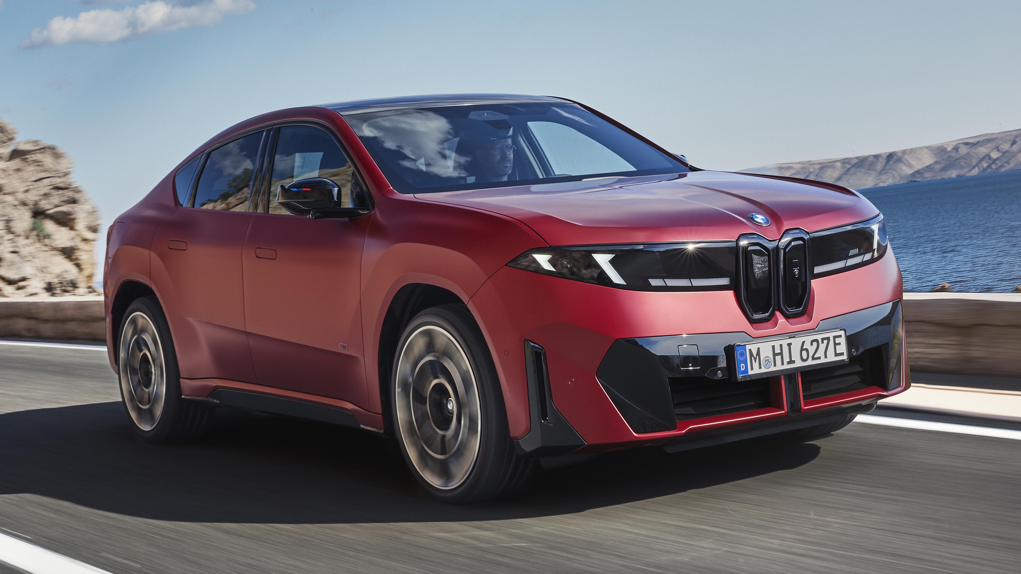 BMW iX4 Neue Klasse SUV Coupe ไฟฟ้า 800V ที่ตั้งใจมาชน Tesla Model Y