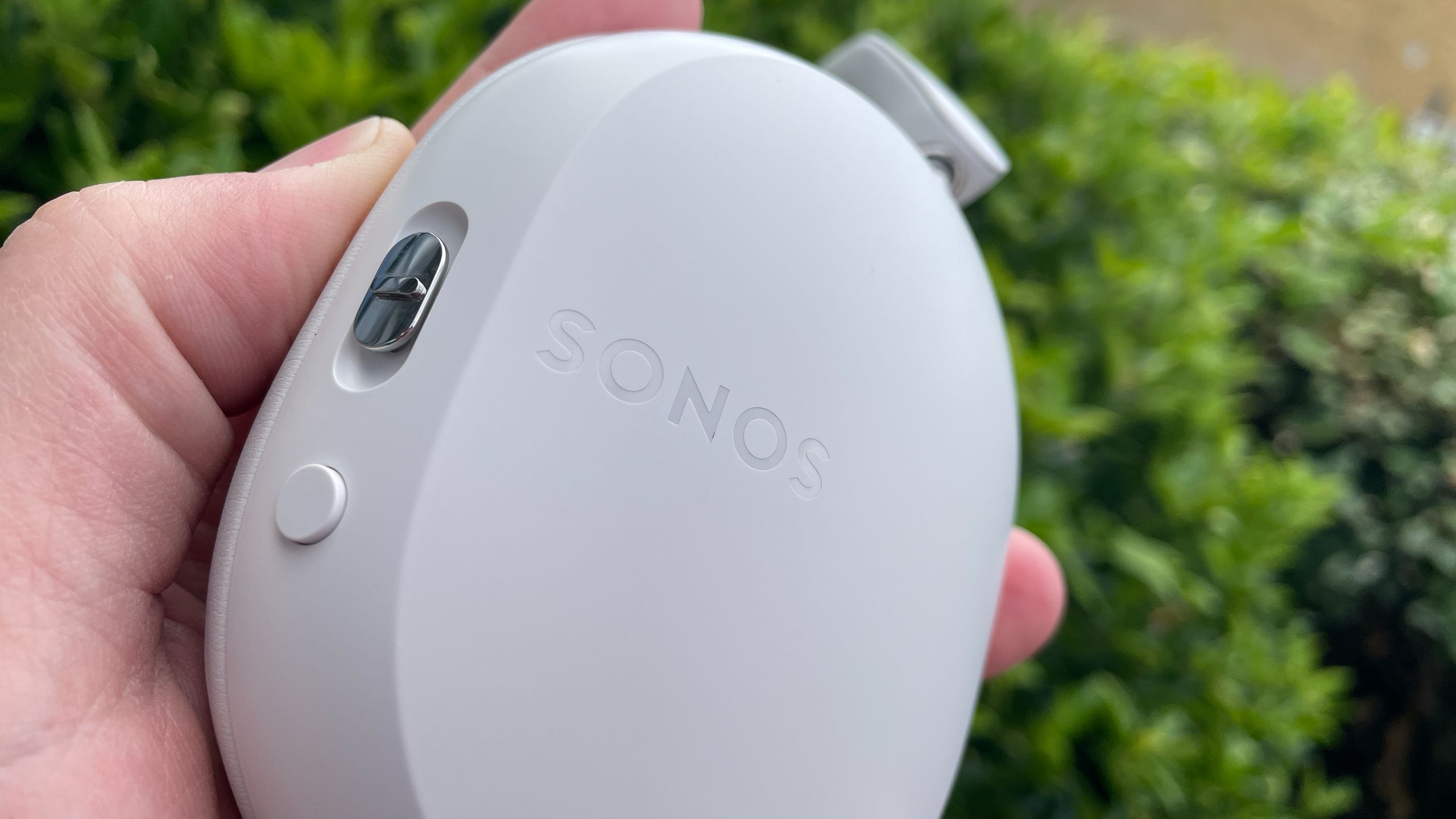 ดีลลำโพง Sonos และหูฟัง Ace ลดแรง เลือกตัวไหนคุ้มสุด