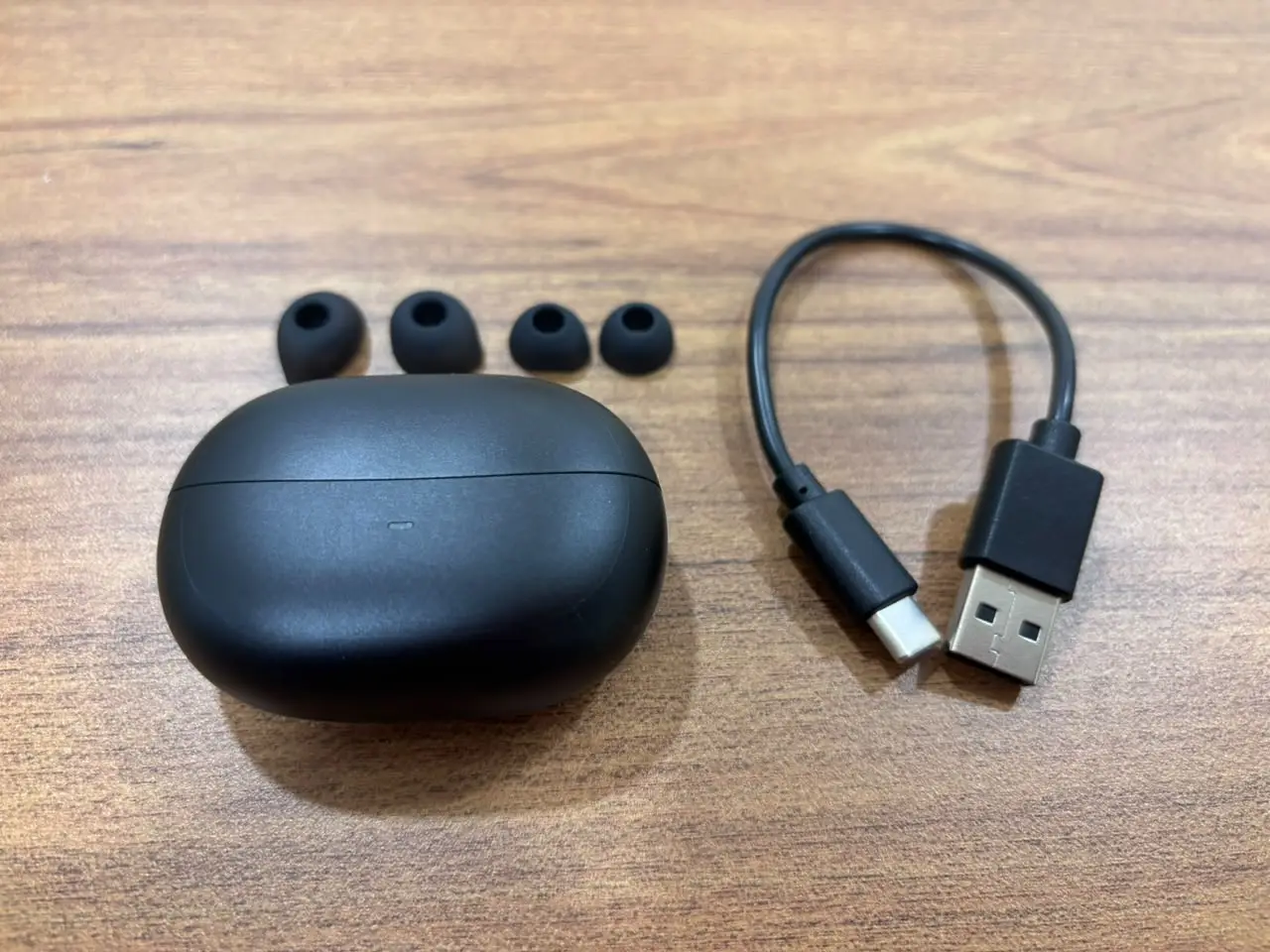เทียบหูฟัง ANC ราคาถูก CMF Buds Neo ปะทะ Spigen Audio SA-TW P10