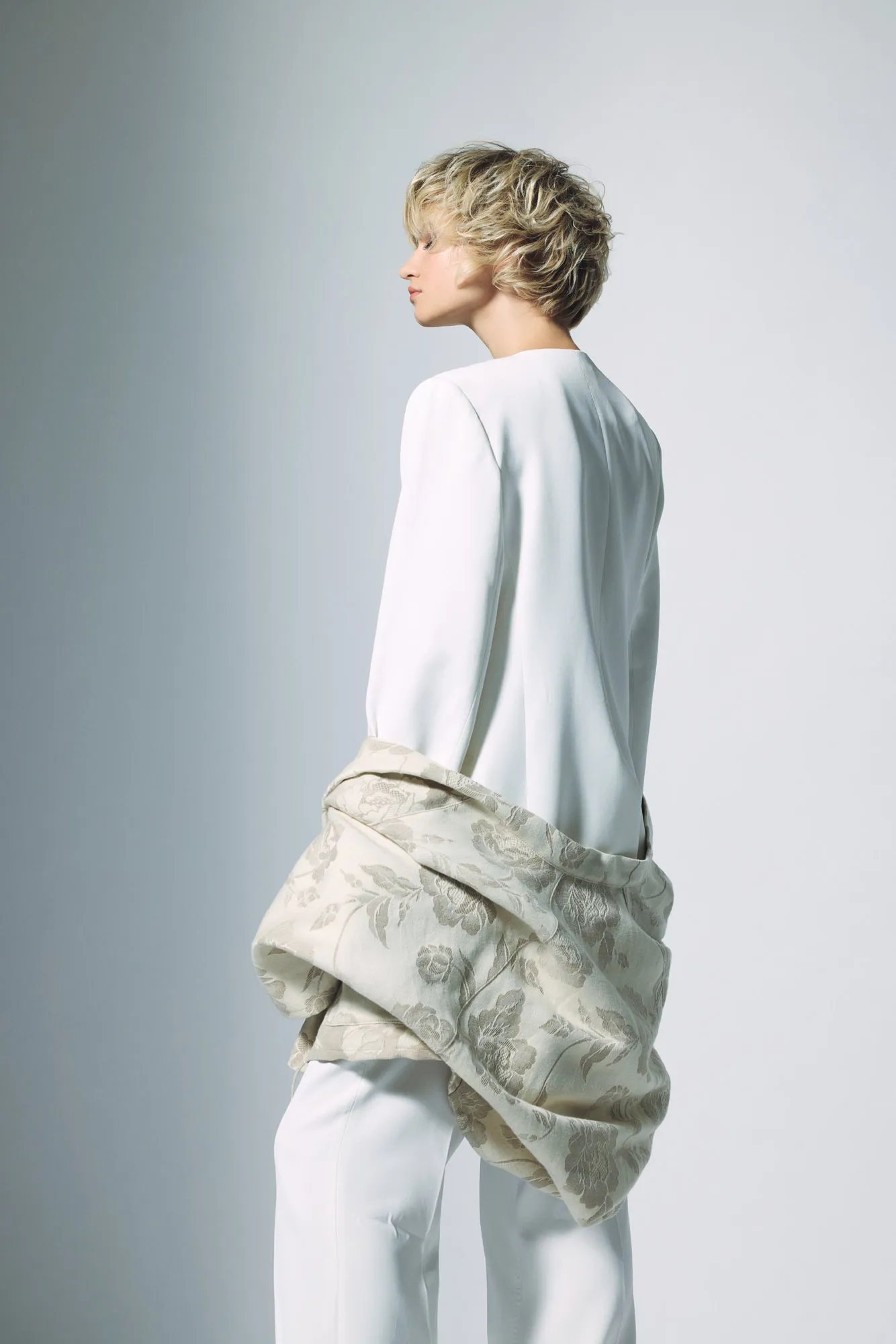 เทคนิค Shag Cut และ Layered Cut ขั้นตอนมืออาชีพเพื่อผมเท็กเจอร์มีมูฟเมนต์