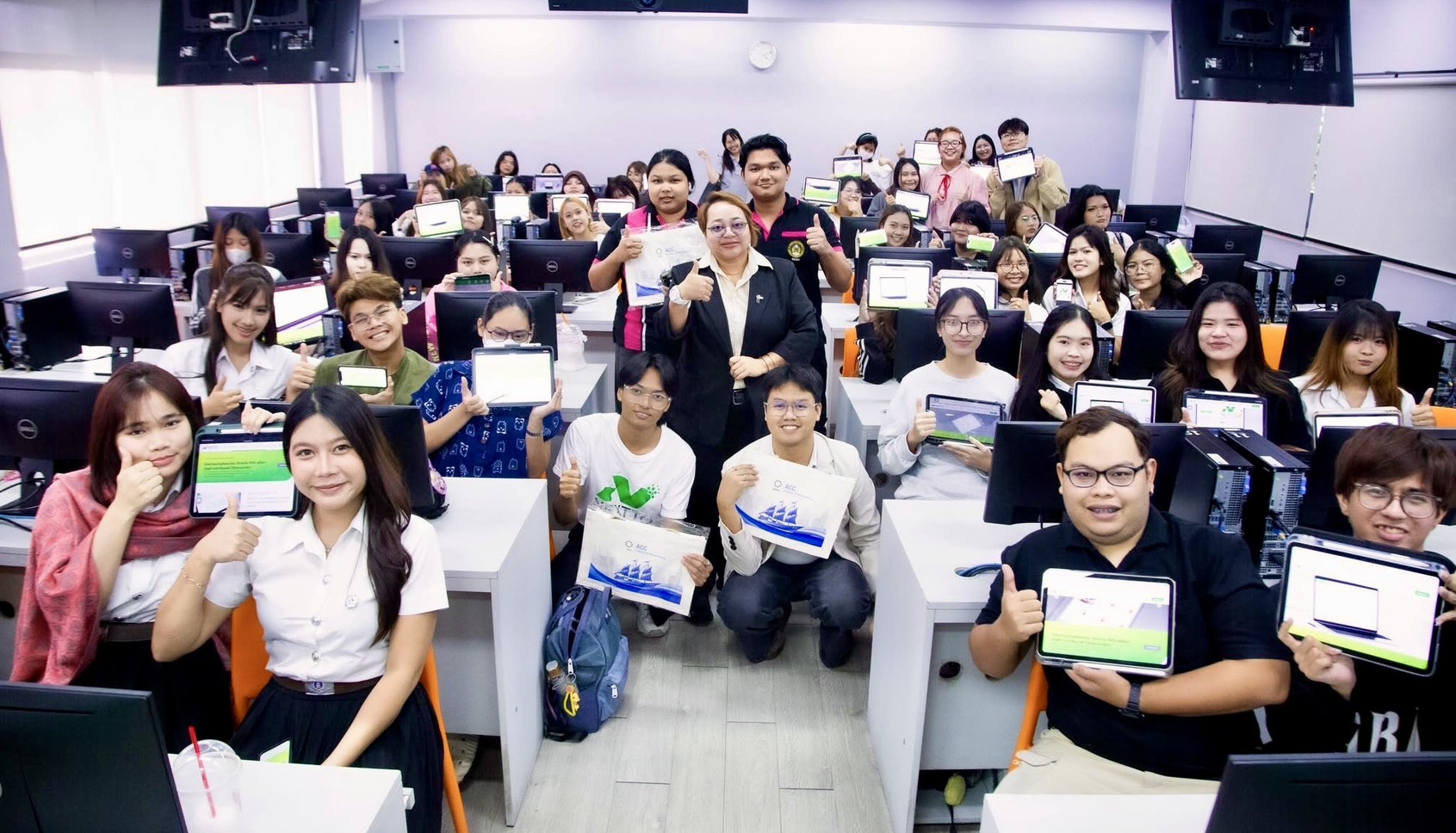 รีสกิลคนทำงาน เปลี่ยนข้อมูลให้กลายเป็นแต้มต่อธุรกิจ