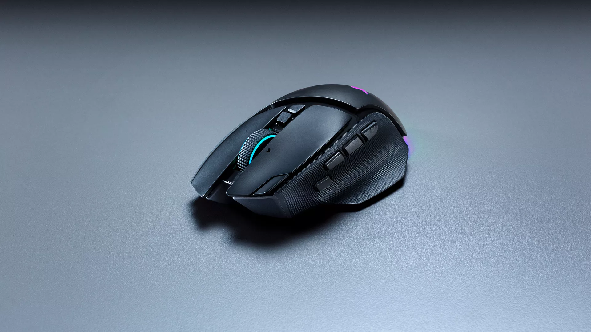 Razer Basilisk V4 Pro เมาส์เอร์โกโนมิกที่ดันเพดานใหม่ของเกมเมอร์ฮาร์ดคอร์