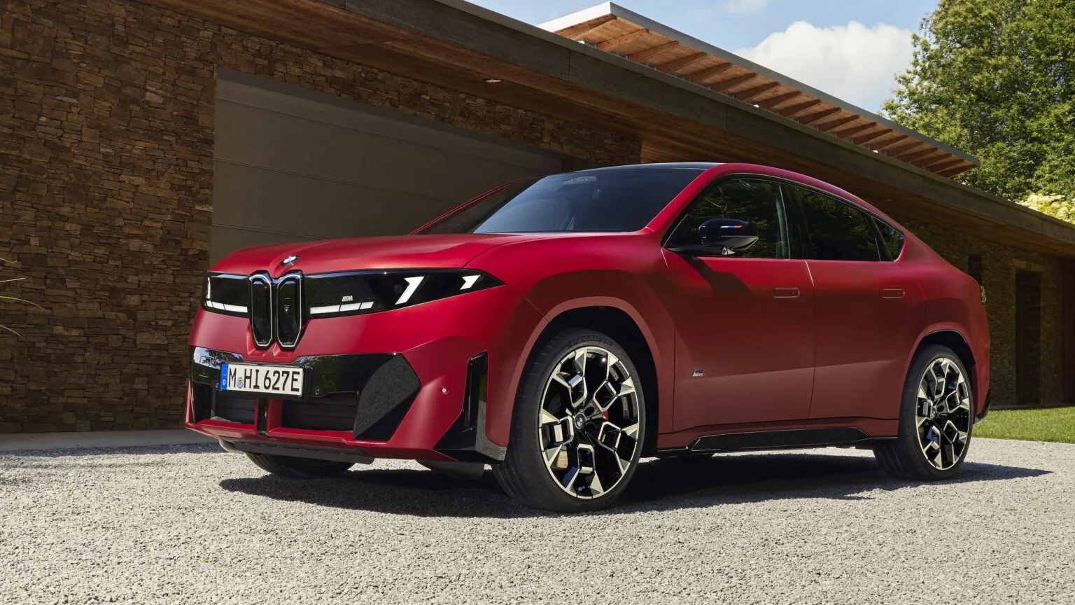 BMW iX4 Neue Klasse SUV Coupe ไฟฟ้า 800V ที่ตั้งใจมาชน Tesla Model Y