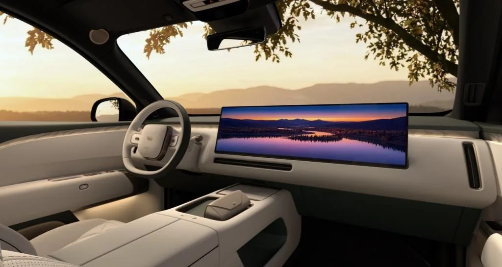 Li Auto กับเกมรุกรถไฟฟ้าพรีเมียมสาย EREV