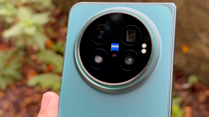 vivo X Fold 6 สมาร์ตโฟนจอพับแบต 7,000mAh กล้อง Zeiss ระดับโปร