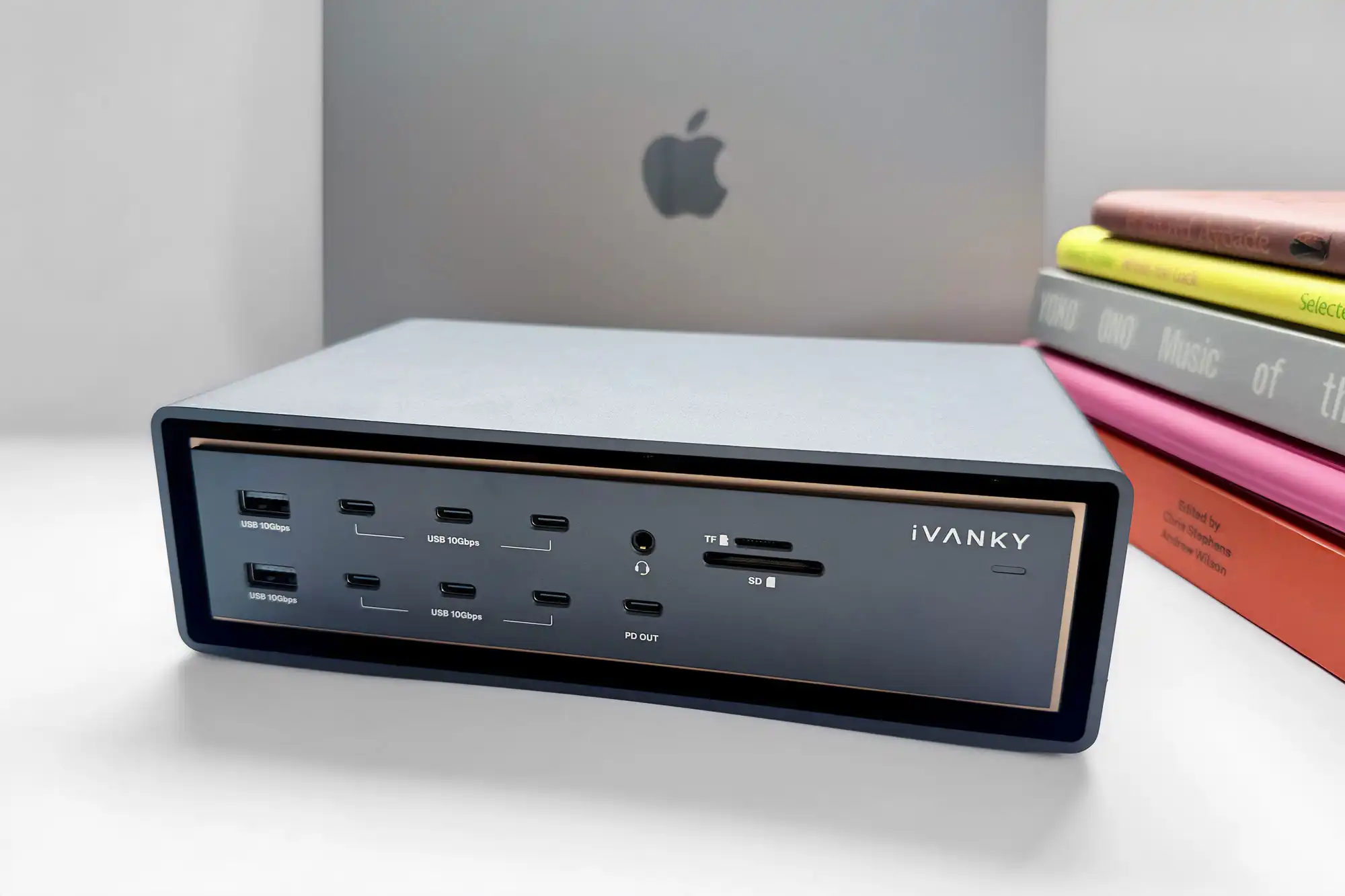 Thunderbolt 4 Docking Station ยกระดับแล็ปท็อปให้เป็นเวิร์กสเตชันมืออาชีพ
