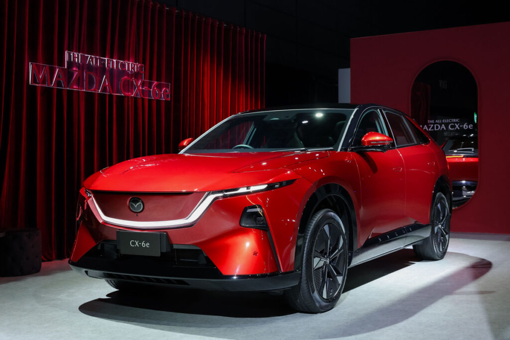 Mazda CX-6e SUV พรีเมียมไฟฟ้า ทางเลือกกลางระหว่างงบและหรู