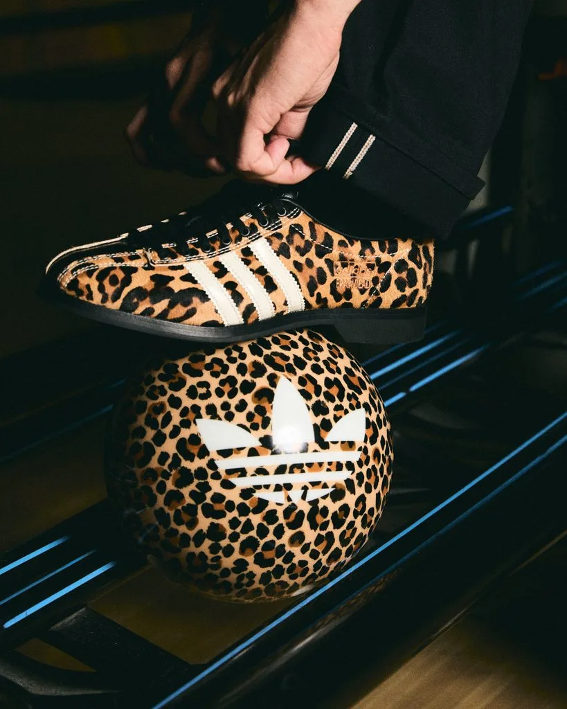 เหตุผลที่รองเท้า Bowling จาก adidas Originals x Brain Dead กลายเป็นการคัมแบ็กของสตรีทแวร์