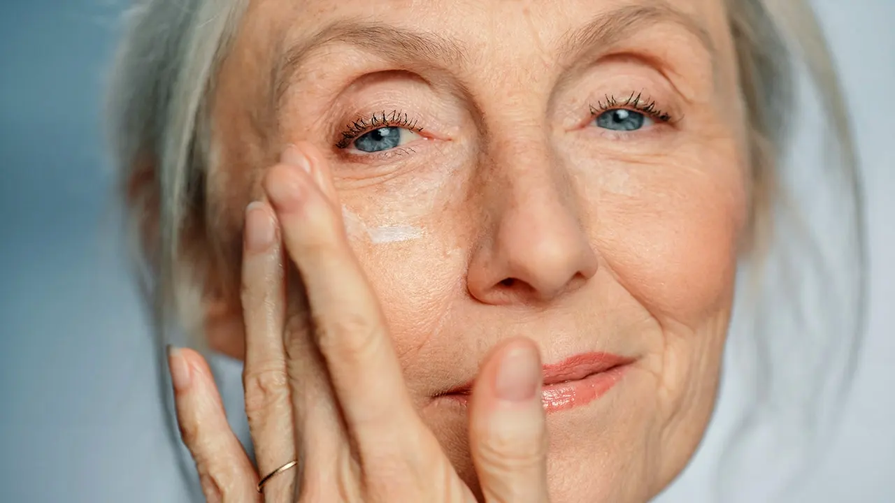 Skin Longevity Science เปลี่ยนเกมจากครีมลดริ้วรอยสู่การยืดอายุผิว