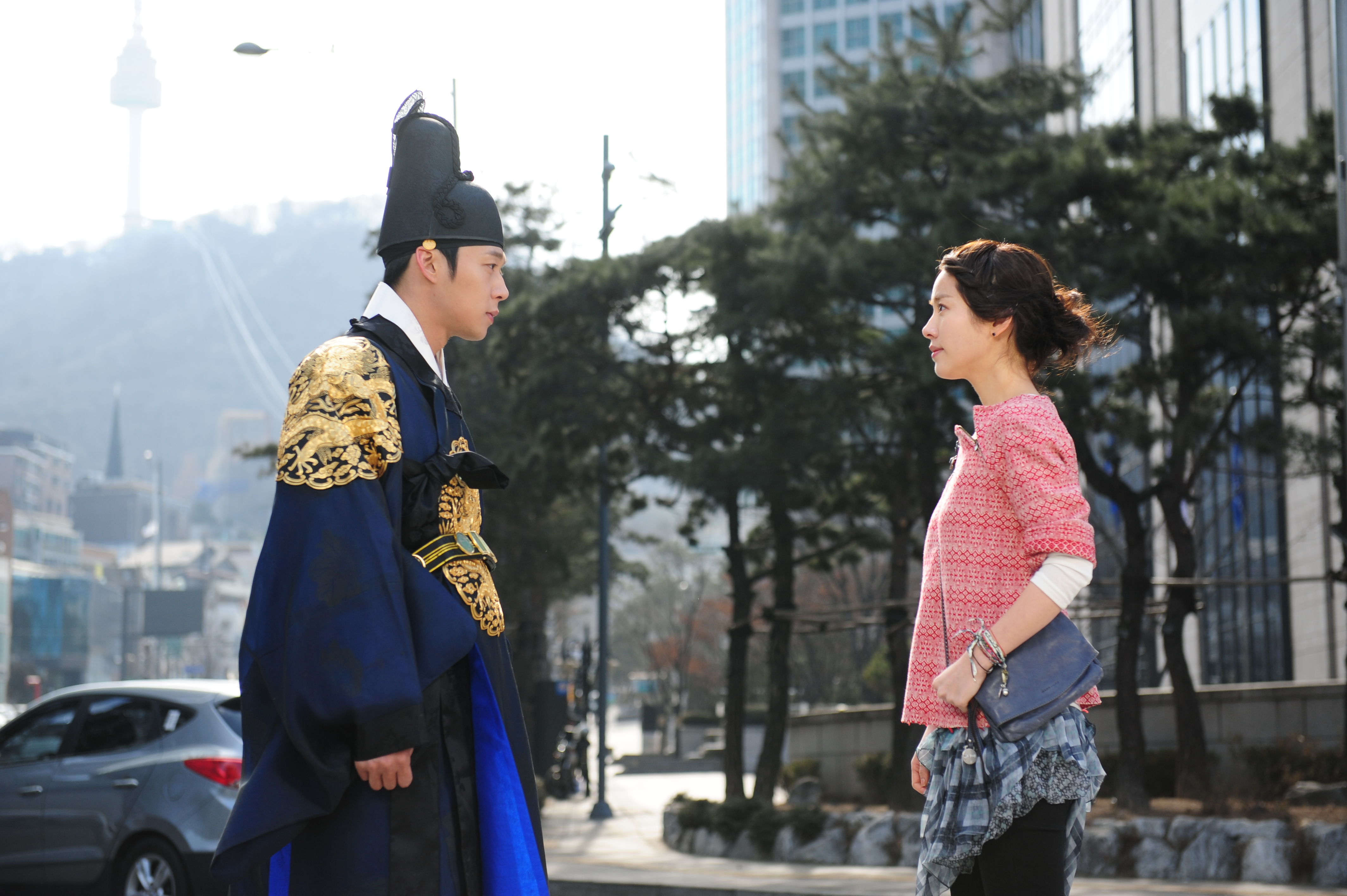 ทำไม Rooftop Prince ถึงกลายเป็นซีรีส์เกาหลีข้ามเวลาสุดคลาสสิก