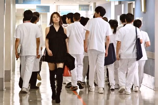 Doctor X รีเมคเกาหลี vs ต้นฉบับญี่ปุ่น เปลี่ยนสูตรซีรีส์แพทย์อย่างไร