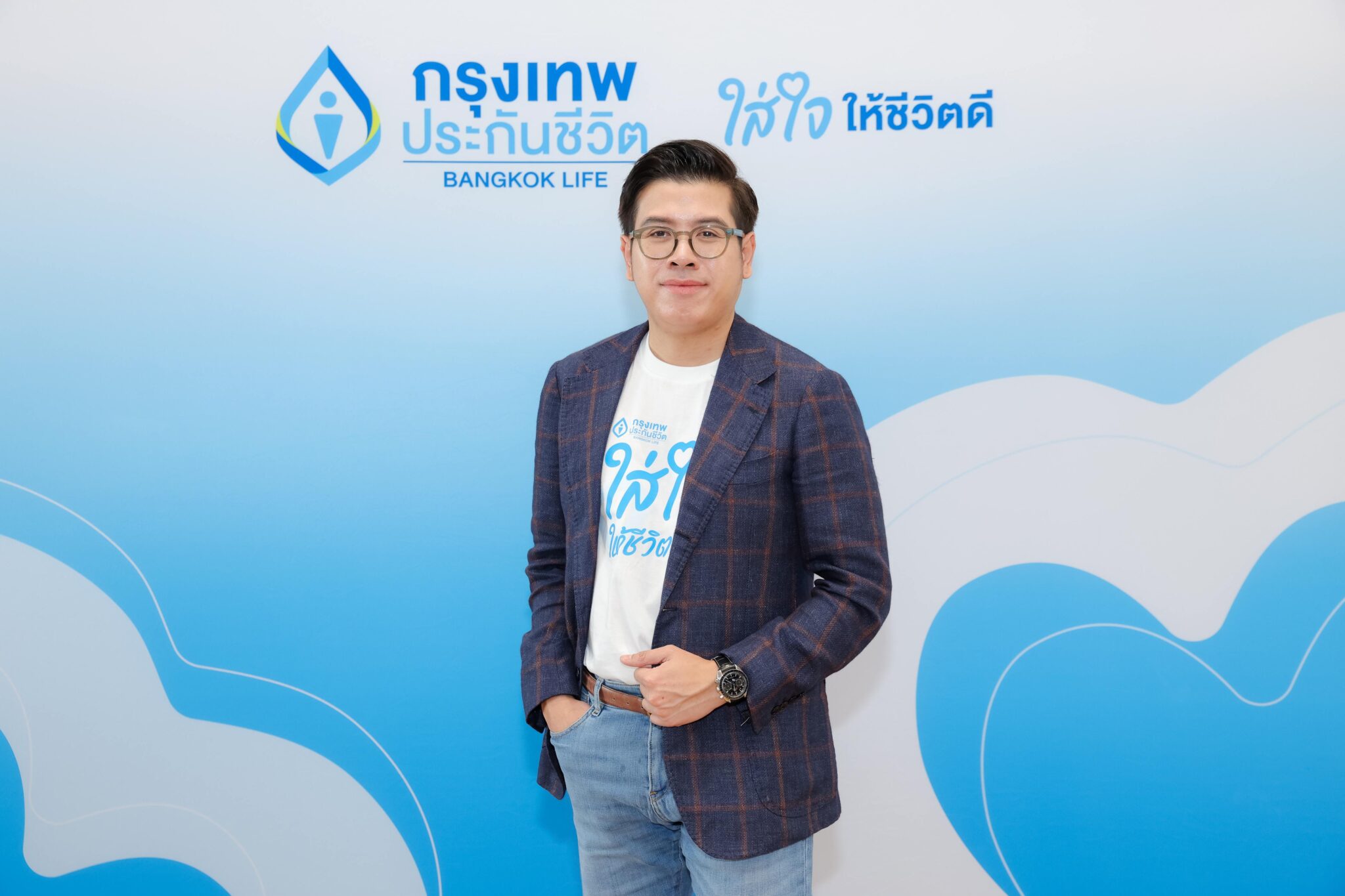จากตัวแทนขายสู่ Life Care Partner เมื่อประกันชีวิตสุขภาพกลายเป็นเพื่อนร่วมทางชีวิตยืนยาว