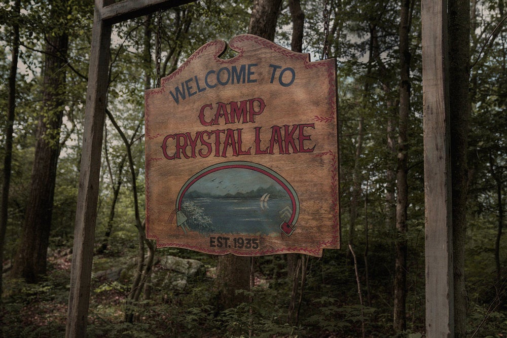 Crystal Lake ซีรีส์ Friday the 13th prequel ที่กล้าเขียนตำนานเจสันใหม่