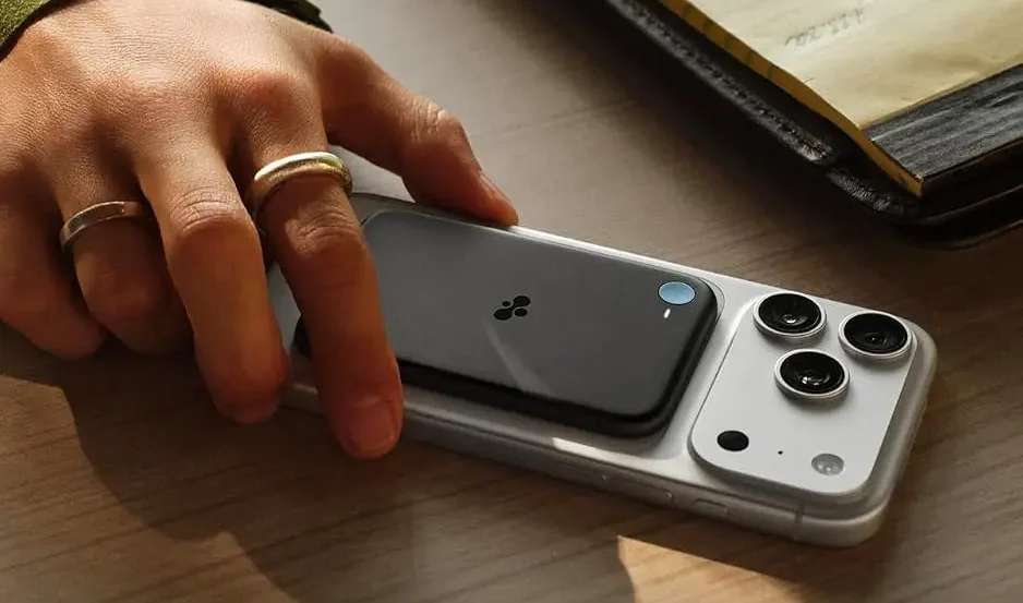 Amazon Bee Frontier Eclipse เมื่ออุปกรณ์สวมใส่ AIเปลี่ยนจากวัดสุขภาพมาช่วยจำบทสนทนา