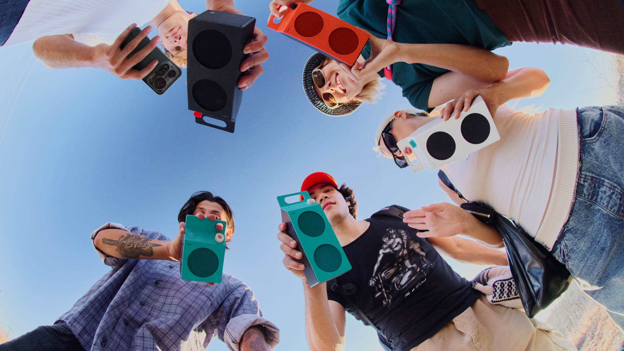 ดีไซน์เรขาคณิตสายลุย ลำโพง CMF Speaker S/M กับเสียงและความทนทานที่คุ้มค่า