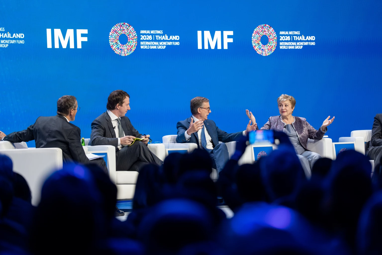 IMF เตือน AI ไม่ได้เพิ่มเศรษฐกิจอัตโนมัติ ถ้าองค์กรไม่เปลี่ยนผลิตภาพ