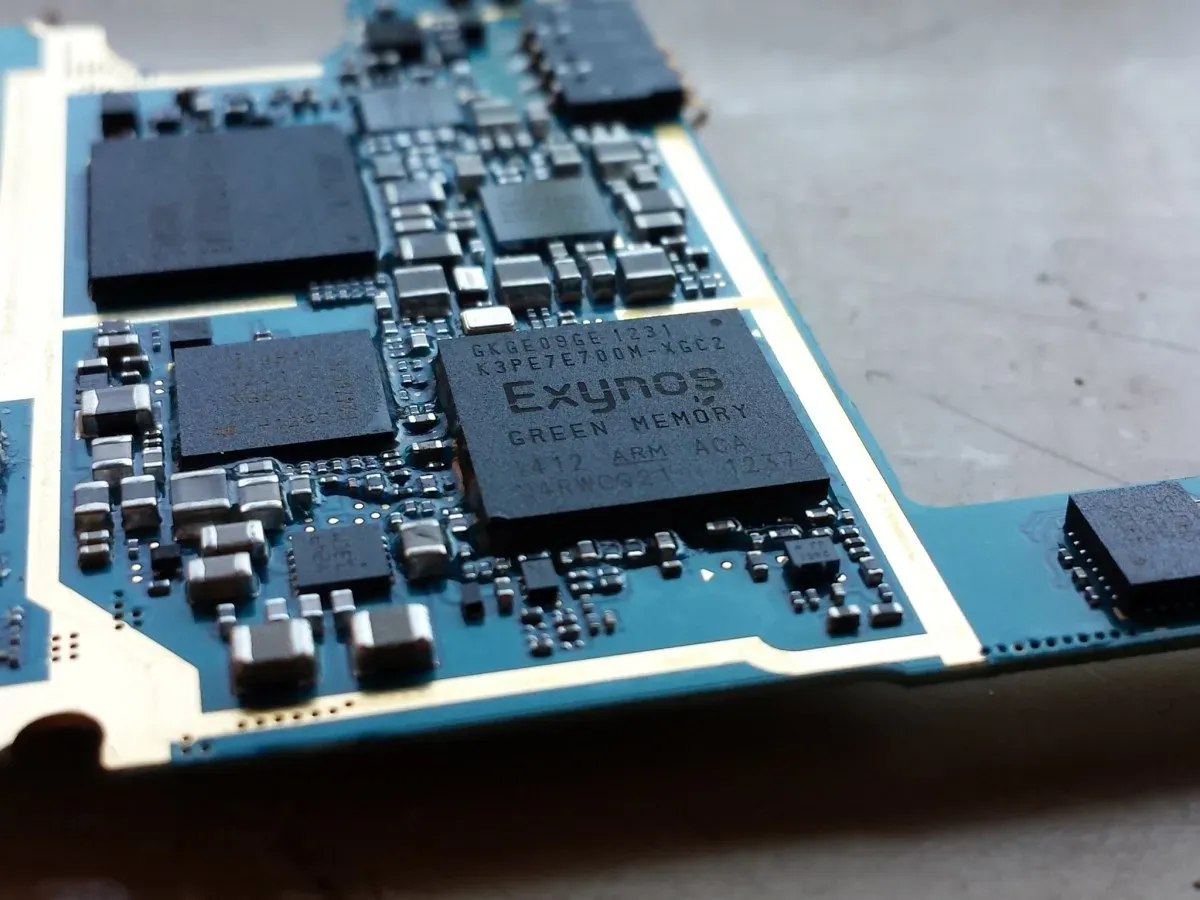 Samsung Galaxy S27 Ultra หันใช้ Snapdragon ล้วน เขย่ากลยุทธ์ชิปของซีรีส์