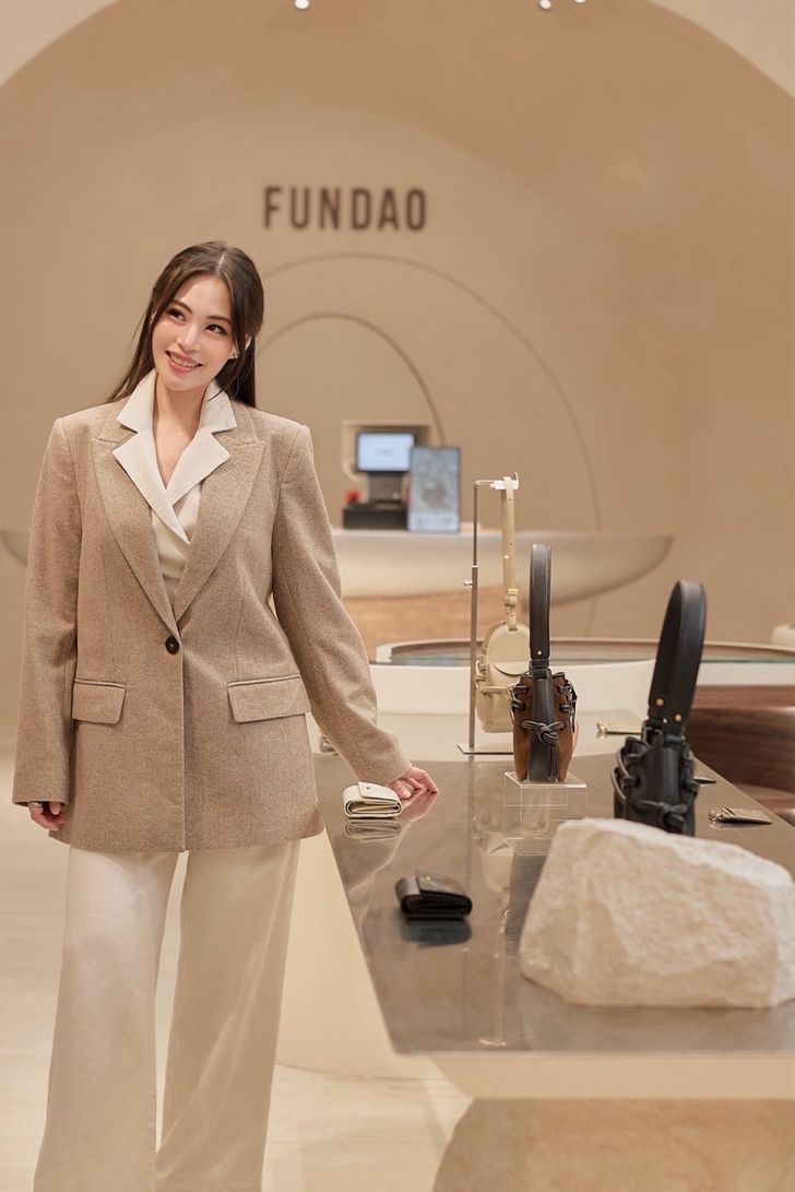 Fundao แบรนด์หนังสัญชาติไทยยกระดับด้วยแฟลกชิปสโตร์ ICONSIAM