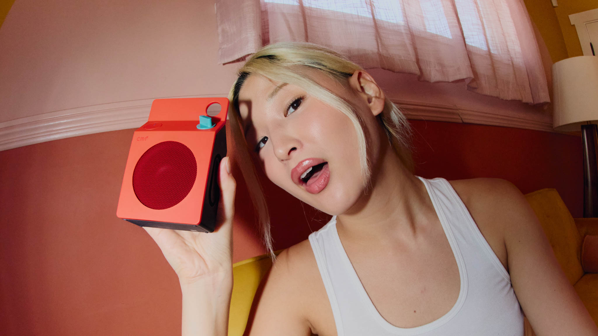 ดีไซน์เรขาคณิตสายลุย ลำโพง CMF Speaker S/M กับเสียงและความทนทานที่คุ้มค่า