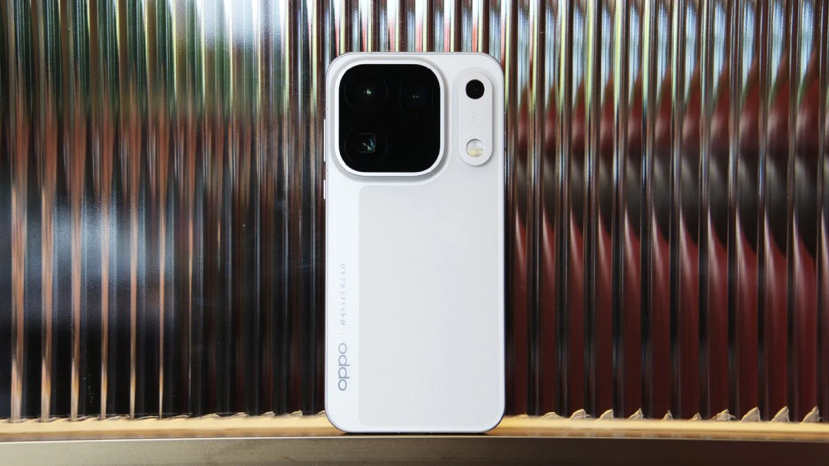 Triple 200MP Camera System เปรียบเทียบ OPPO Find X10 Pro Max กับฟลั็กชิปรุ่นพี่ในตระกูล Find X10