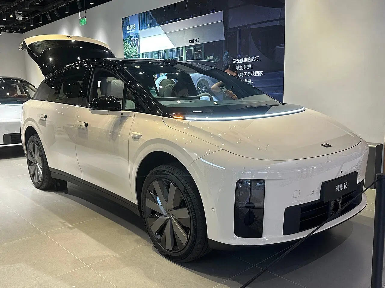 Li Auto i6 และ L9 Livis ยุคชิป AI กับระยะทางไกลที่กำลังจะมาถึง