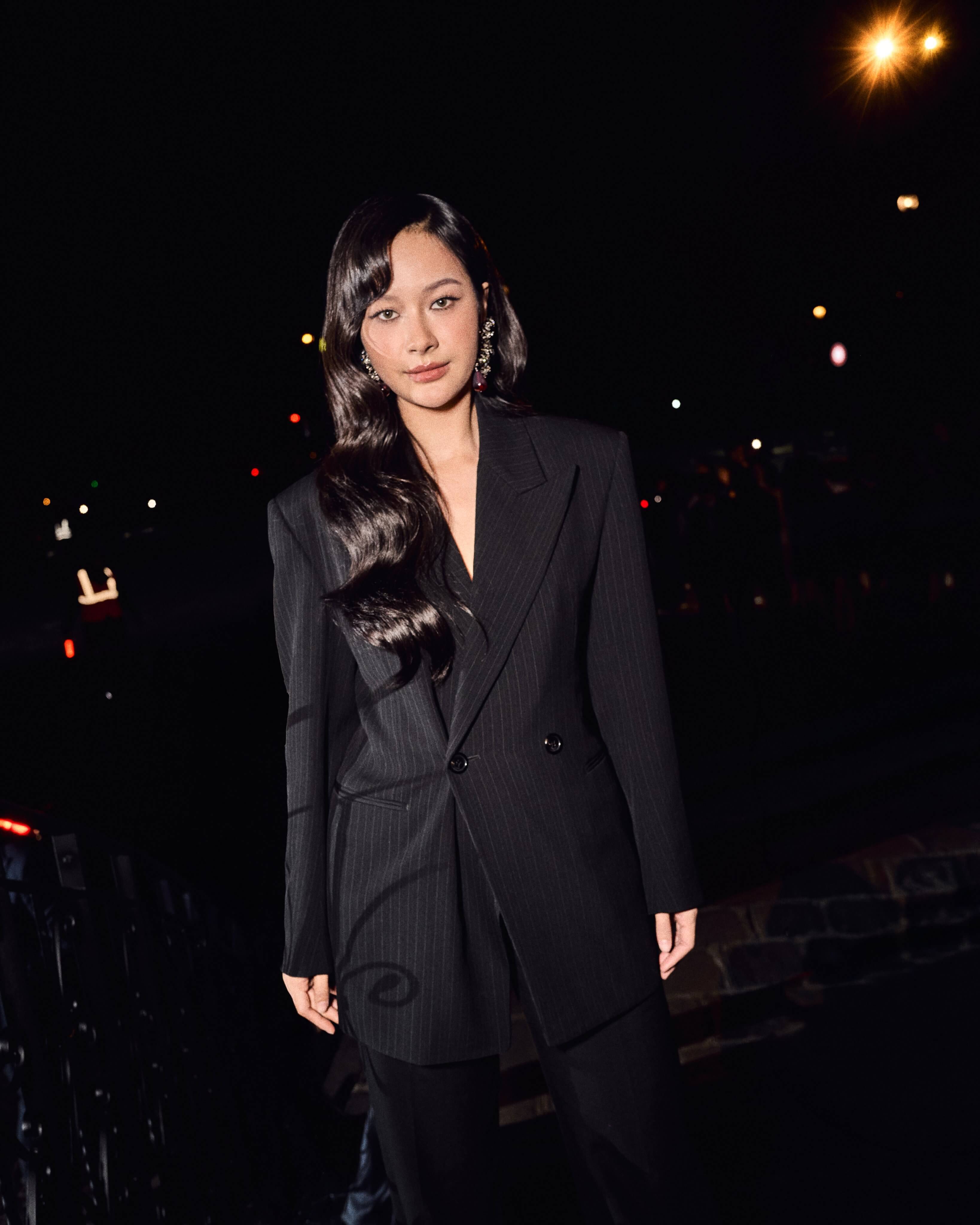 5 คนดังครองชาร์ตแฟชั่นสัปดาห์ Paris Fashion Week ด้วยพลัง EMV