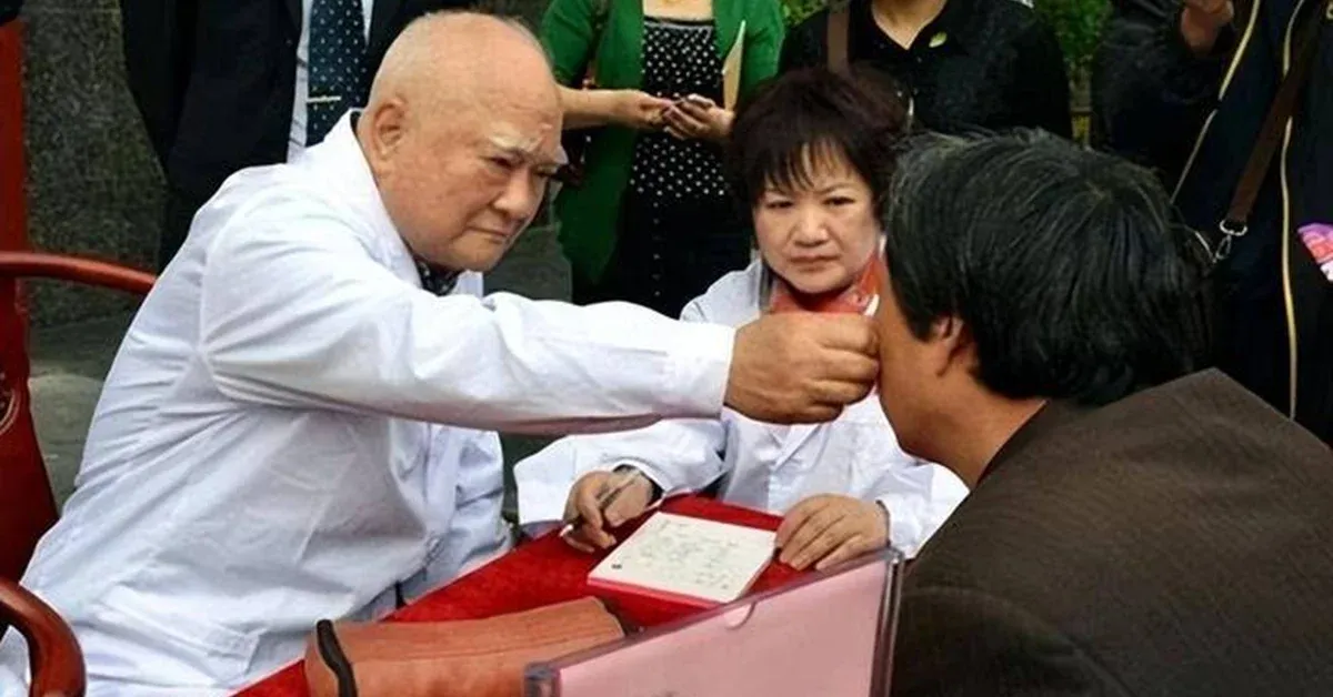 แพทย์อายุเกิน 90 เปิดเผยเคล็ดลับอายุยืนที่สวนทางตำราสุขภาพ