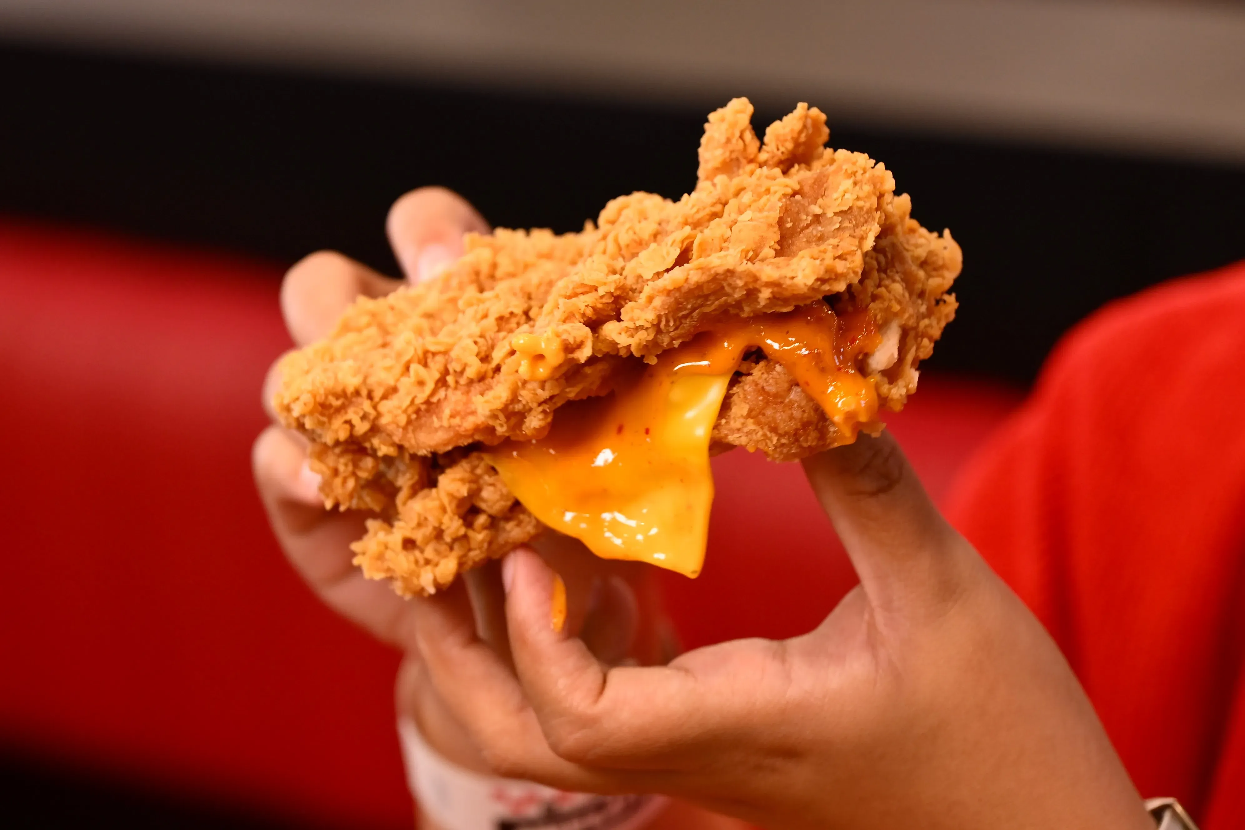 ร้านอาหารต้นแบบ KFC โมเดล QXR พลิกเกมบริการด่วนพรีเมียม