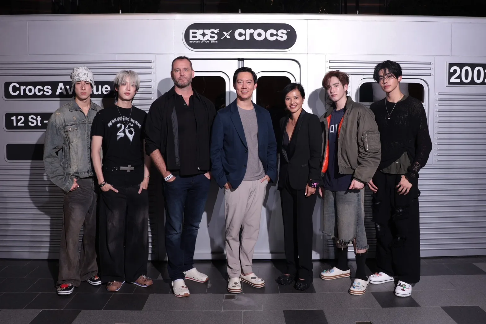 Crocs แบรนด์แอมบาสเดอร์ กลยุทธ์ใหม่ผ่าน BUS และ Crocband ดีไซน์ไอคอนิก