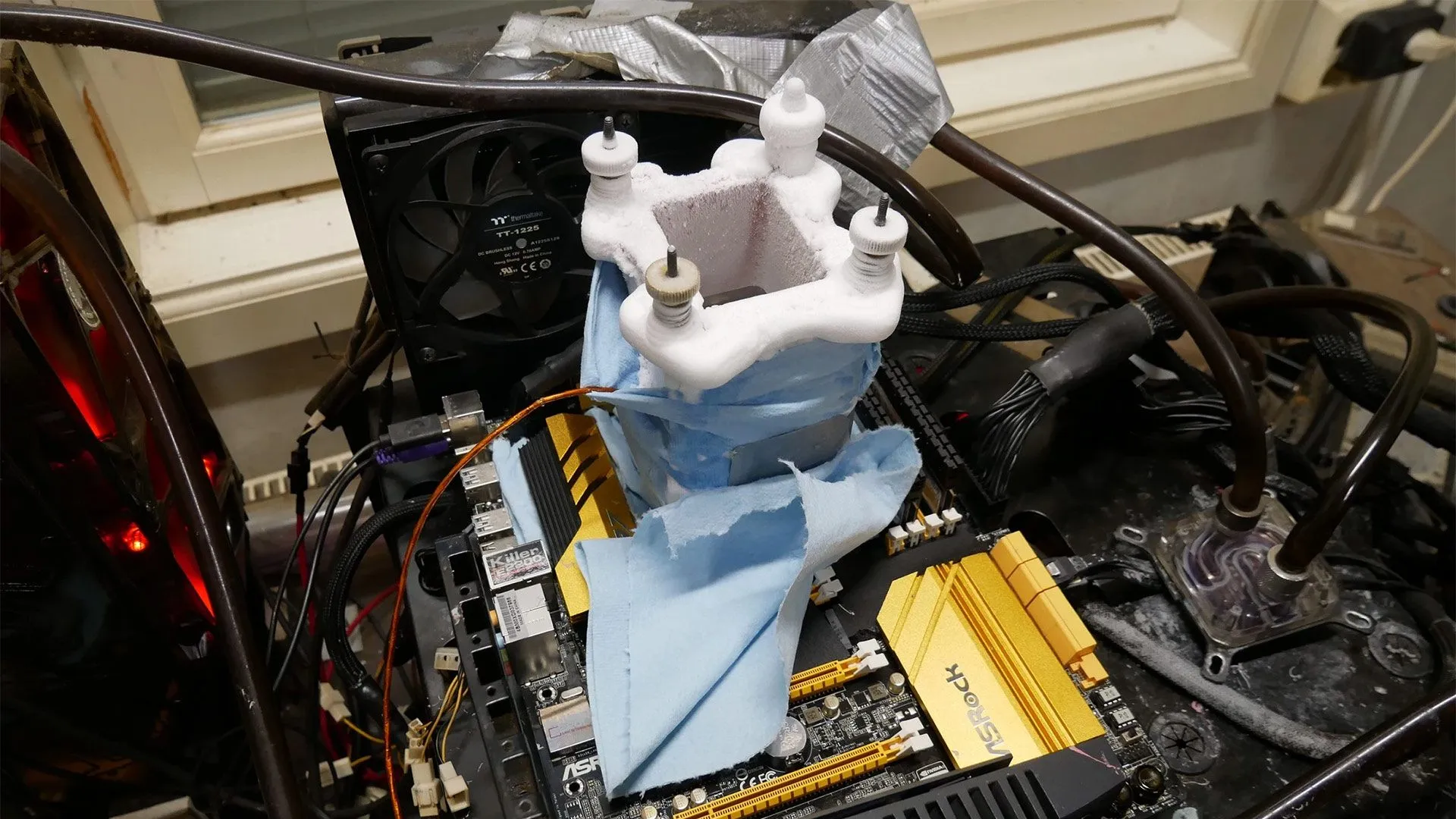 สถิติ Cinebench ถูกทำลาย ซีพียู Haswell เก่าพิสูจน์ว่ายังไม่ตกรุ่น