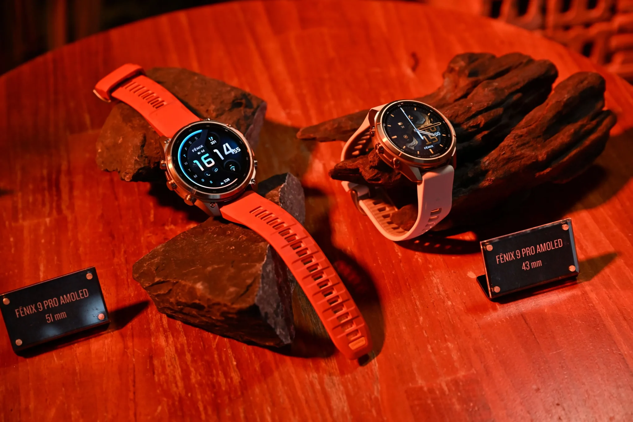 Garmin fēnix 9 สมาร์ทวอตช์มัลติสปอร์ตระดับเรือธงของสายจริงจัง
