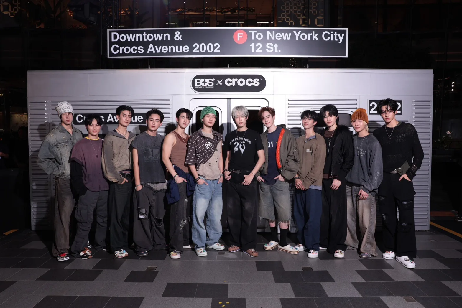 Crocs แบรนด์แอมบาสเดอร์ กลยุทธ์ใหม่ผ่าน BUS และ Crocband ดีไซน์ไอคอนิก