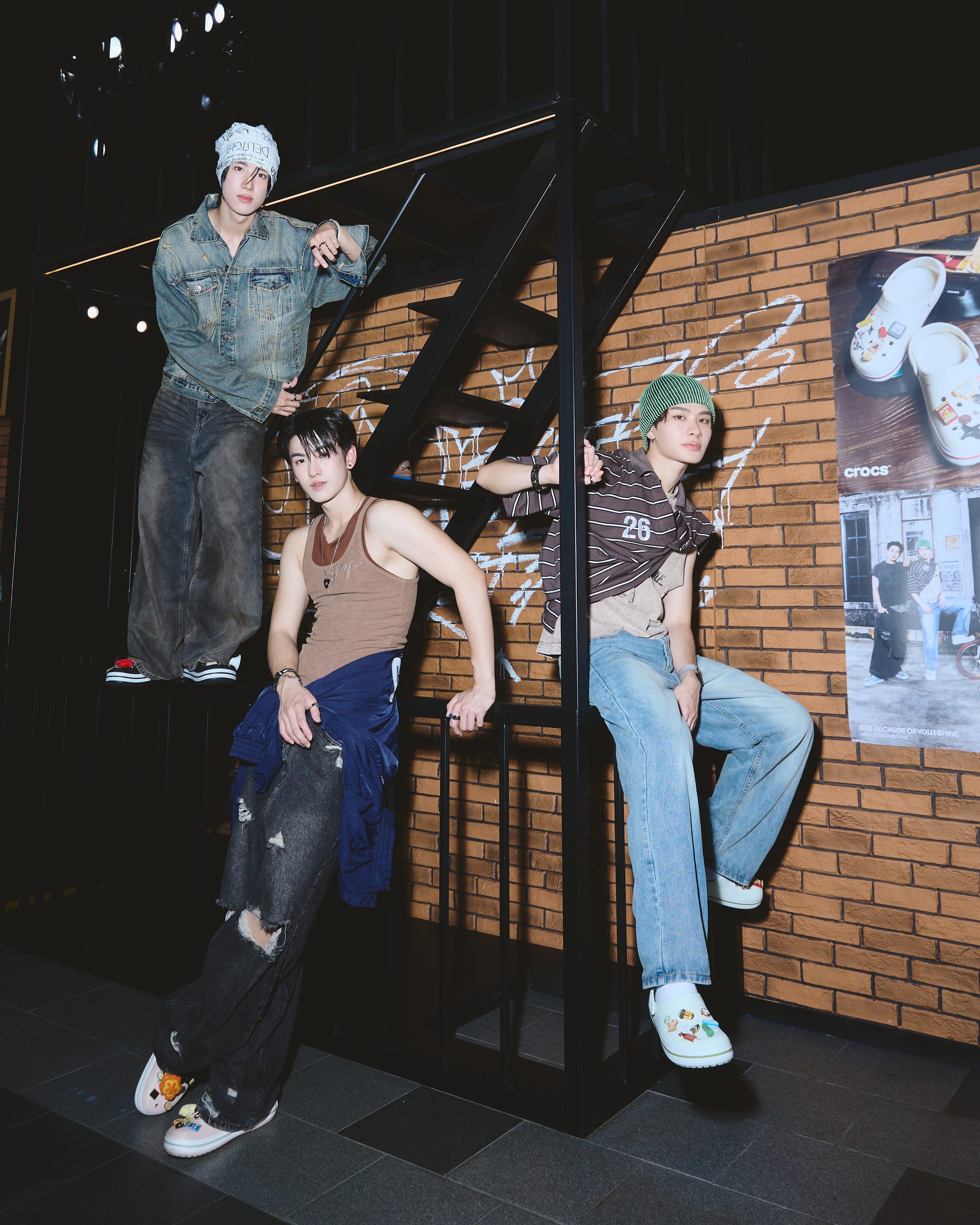 เมื่อรองเท้าไลฟ์สไตล์ขึ้นเวที: Crocs x BUS และพลังวัฒนธรรมวัยรุ่น