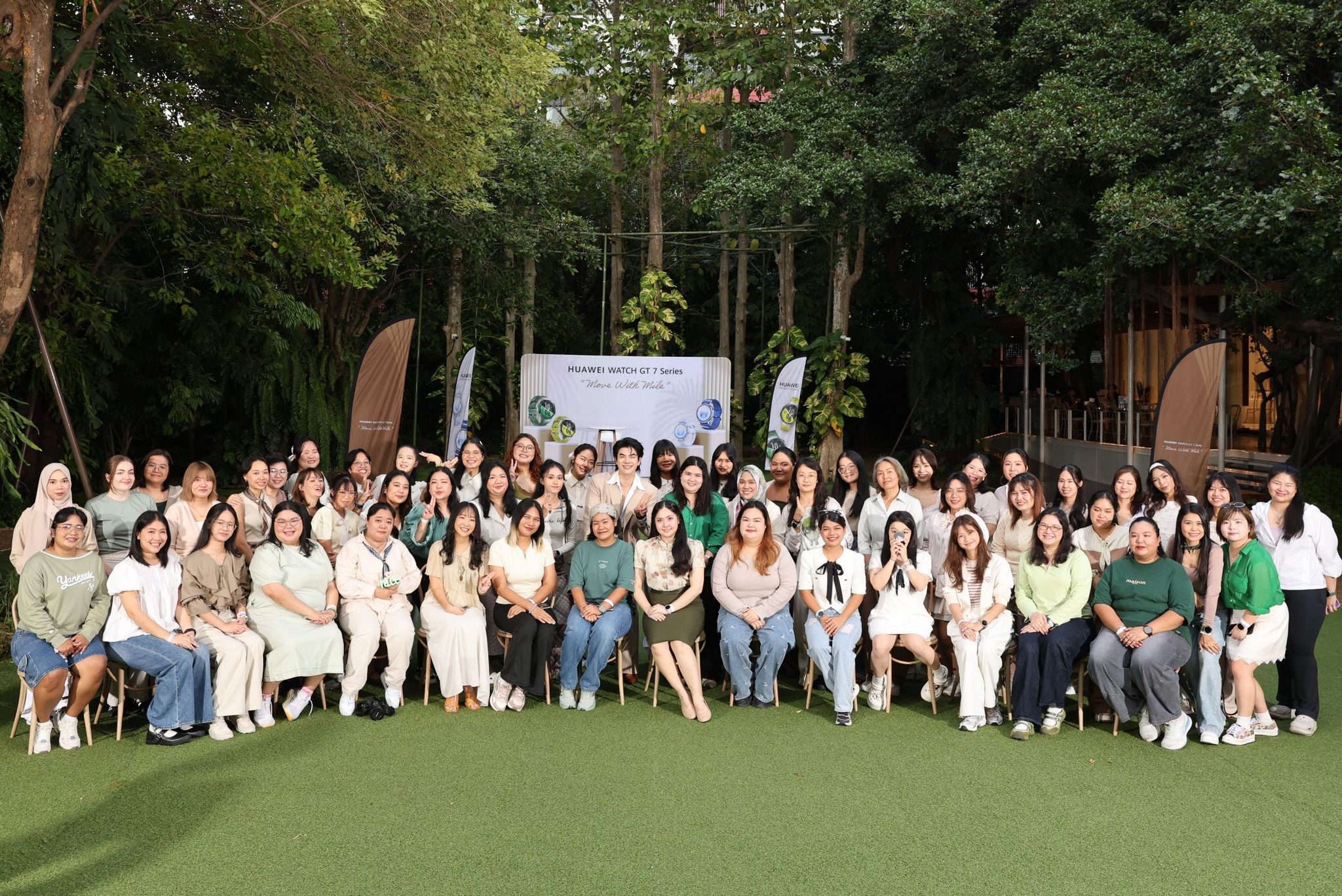 MOVE WITH MILE เมื่อสมาร์ทวอทช์ AI สุขภาพกลายเป็นโค้ชกายใจบนข้อมือ