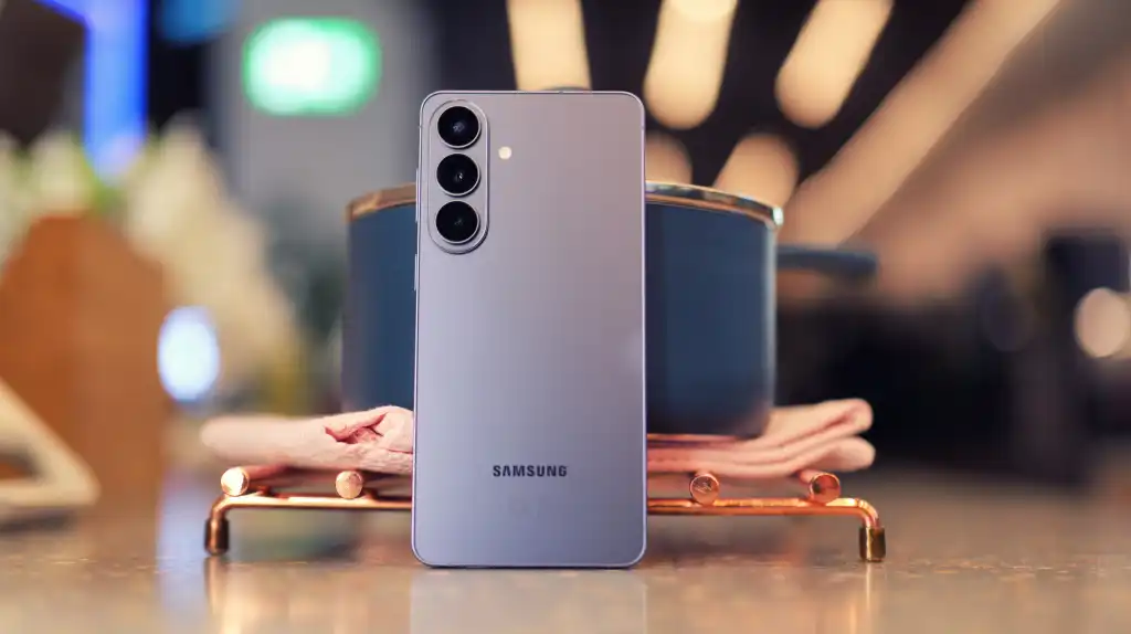 Samsung Galaxy S27+ ตัด UWB ออก การอัปเกรดที่ถอยหลังสำหรับคนใช้สมาร์ทโฮม