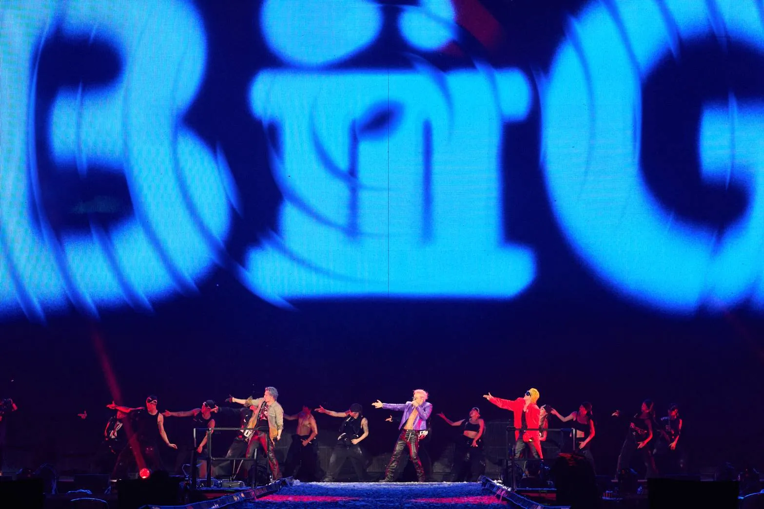 BIGBANG ปักหมุดราชมังฯ บ้านใหญ่ เปิดจักรวาล XX : COSMOS