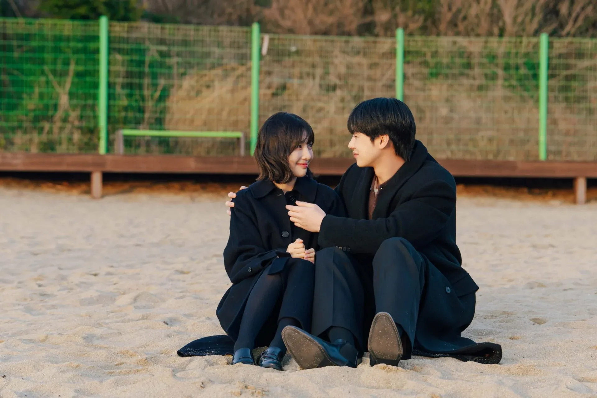 เมื่อสองแพลตฟอร์มสตรีมมิ่งจับมือ รวมจักรวาลบันเทิงเอเชียไว้ในแพ็กเดียว