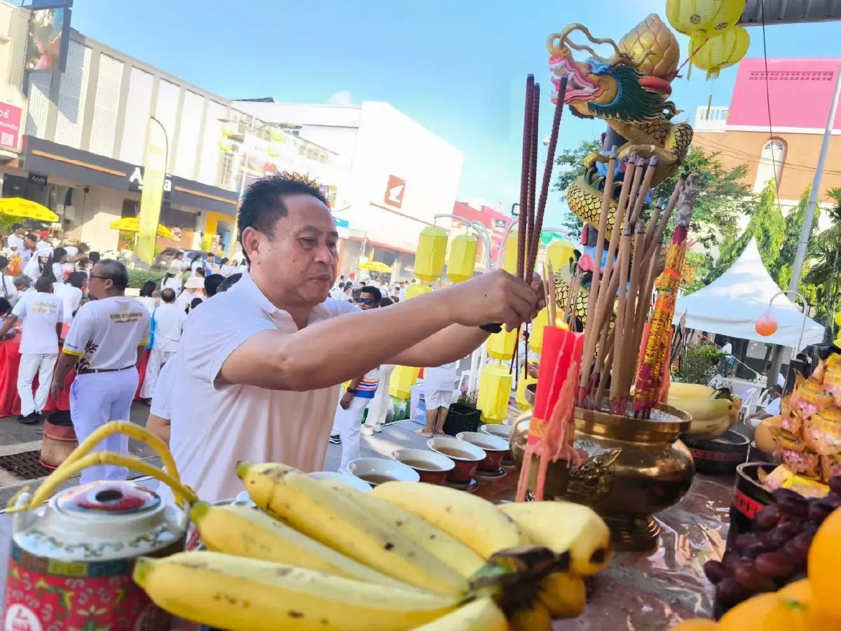 วิธีแบรนด์อาหารใหญ่ขยายตลาดเจและวีแกนด้วยกลยุทธ์ Real Food