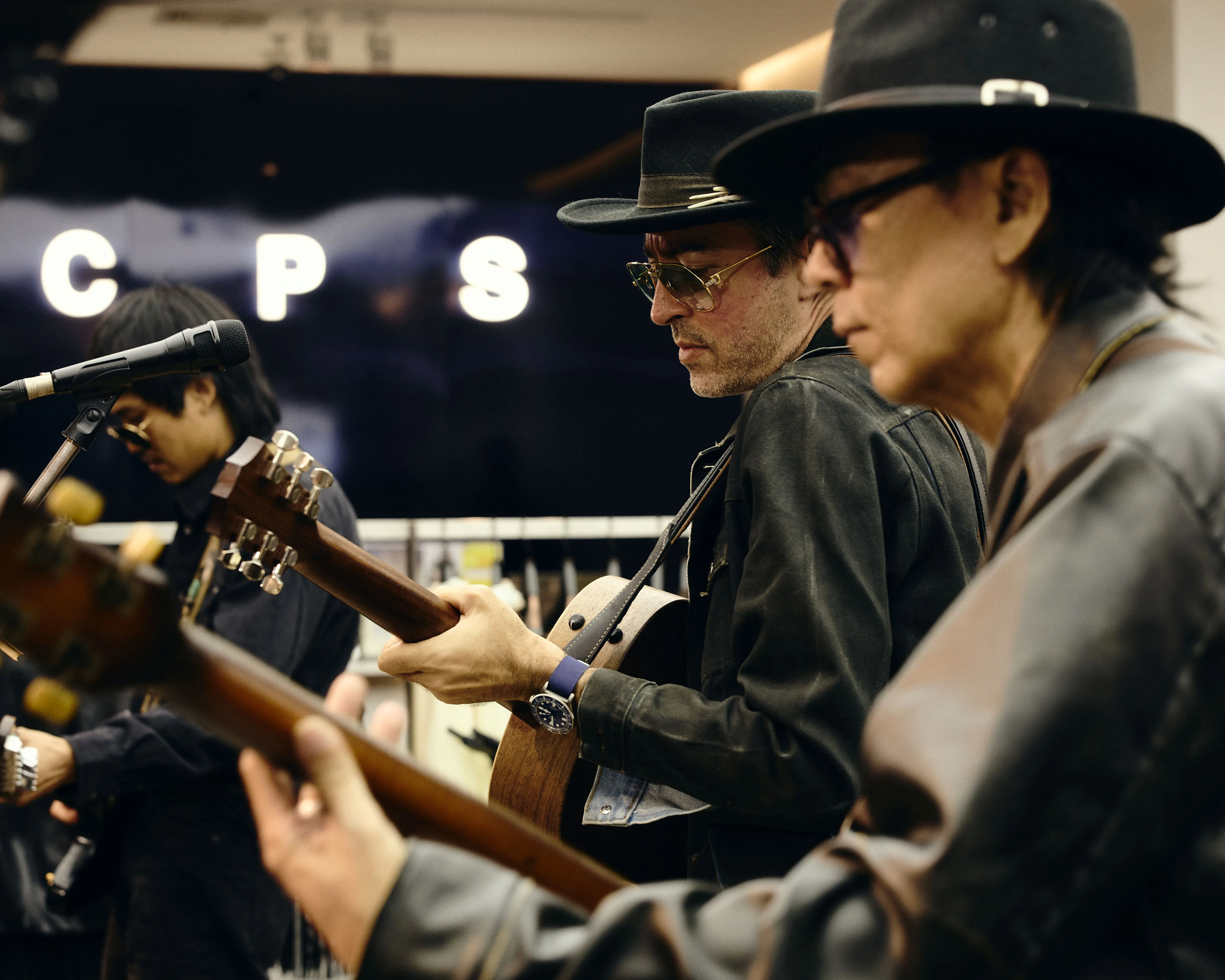C P S WESTERN CLUB ไทย แฟชั่น อีเวนต์ที่เปลี่ยนสโตร์ให้เป็นคลับสายเวสเทิร์น