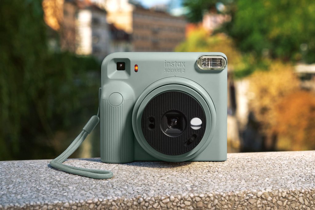Instax Square 2 กล้องอินสแตนท์ที่พาความทรงจำกลับมาอยู่ในมือ