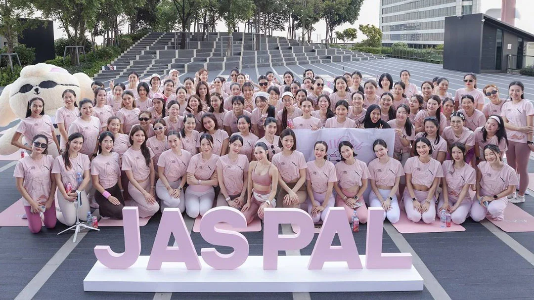 แฟชั่นสีชมพูที่ไม่ใช่แค่สวย แคมเปญ Pinktober กับพลังตระหนักรู้มะเร็งเต้านม