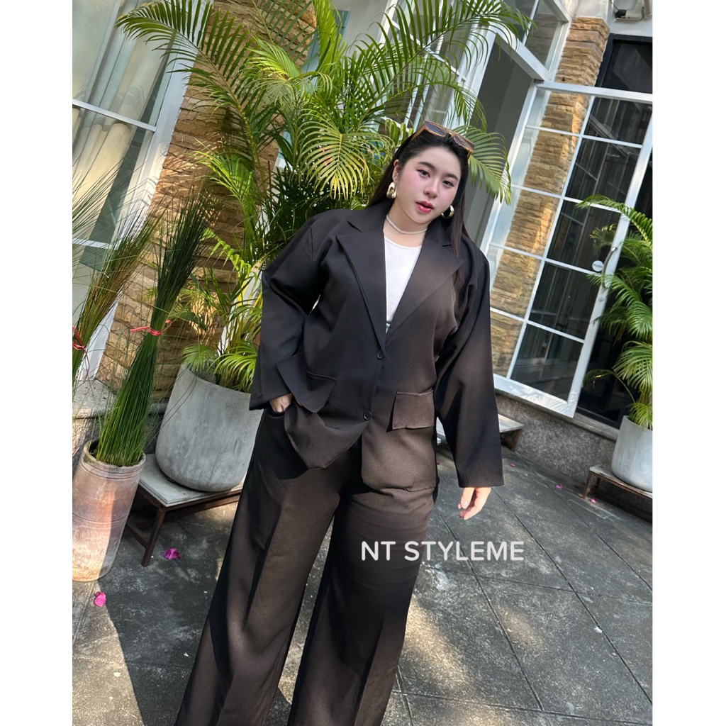 ราคาลดลงใหม่: ชุดเซ็ทเบเซอร์สาวอวบไปพร้อ