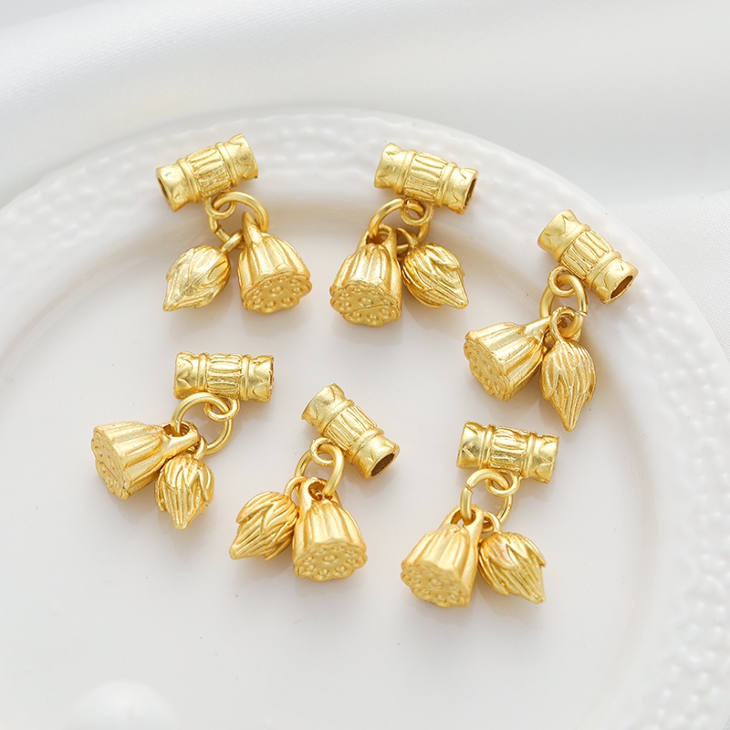 ราคาลดลงใหม่: จี้ diy Lotus Pom 18k