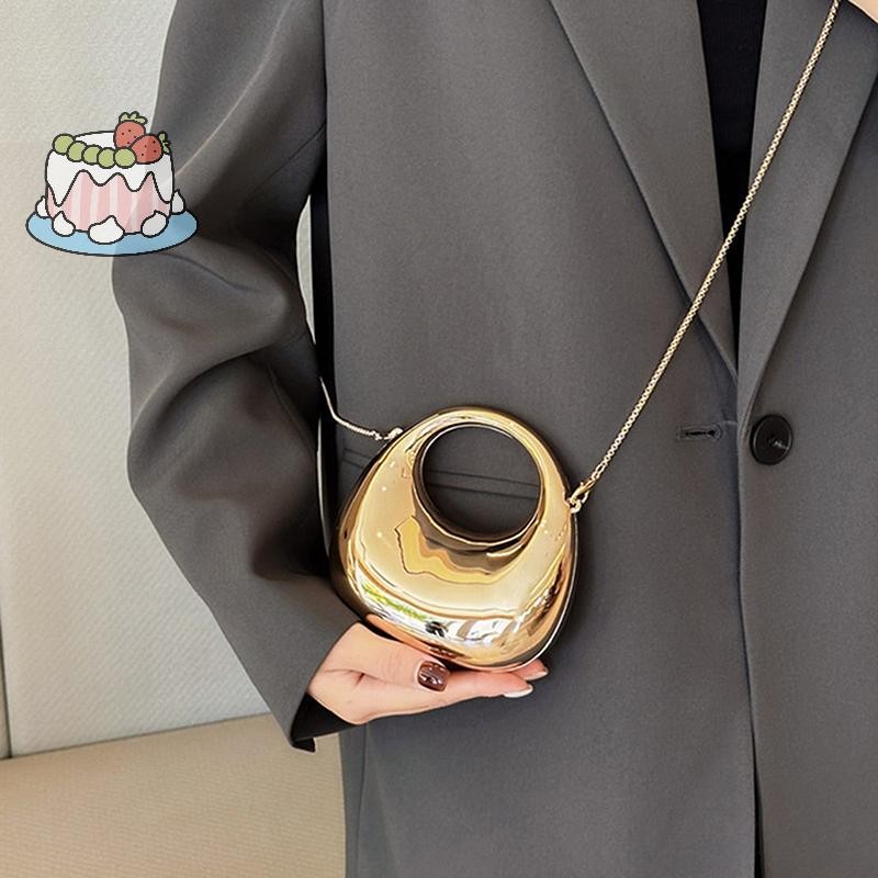 ราคาลดลงใหม่: Womens Chain Crossbody Bag