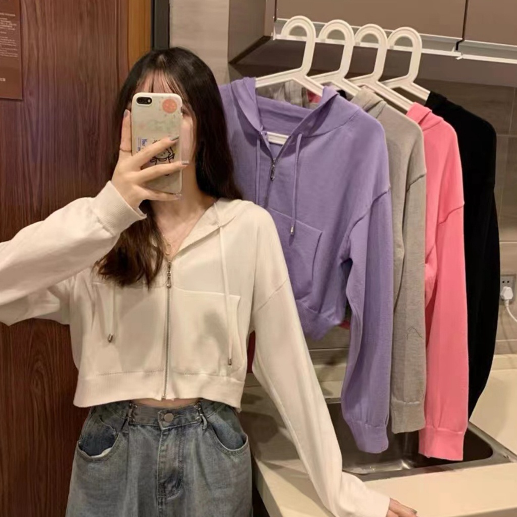 ลดลง 19.2%: เสื้อฮูดวอร์มพาสเทล