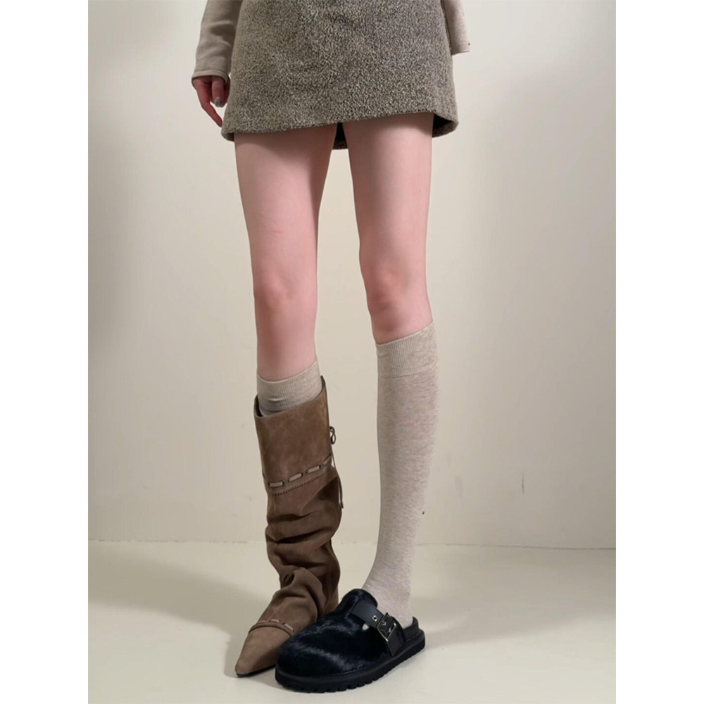 ลดลง 23.4% ถุงเท้าลูกวัวยาวถึงเข่า