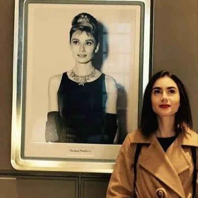 Lily Collins สวมบท Audrey Hepburn เปิดเบื้องหลังตำนาน Breakfast at Tiffany’s ผ่านสายตาคนรุ่นใหม่