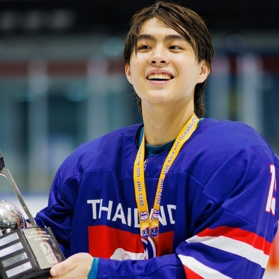 คิน ธนชัย ทีมชาติฮอกกี้น้ำแข็งไทย ลุยศึกโลกที่แอฟริกาใต้