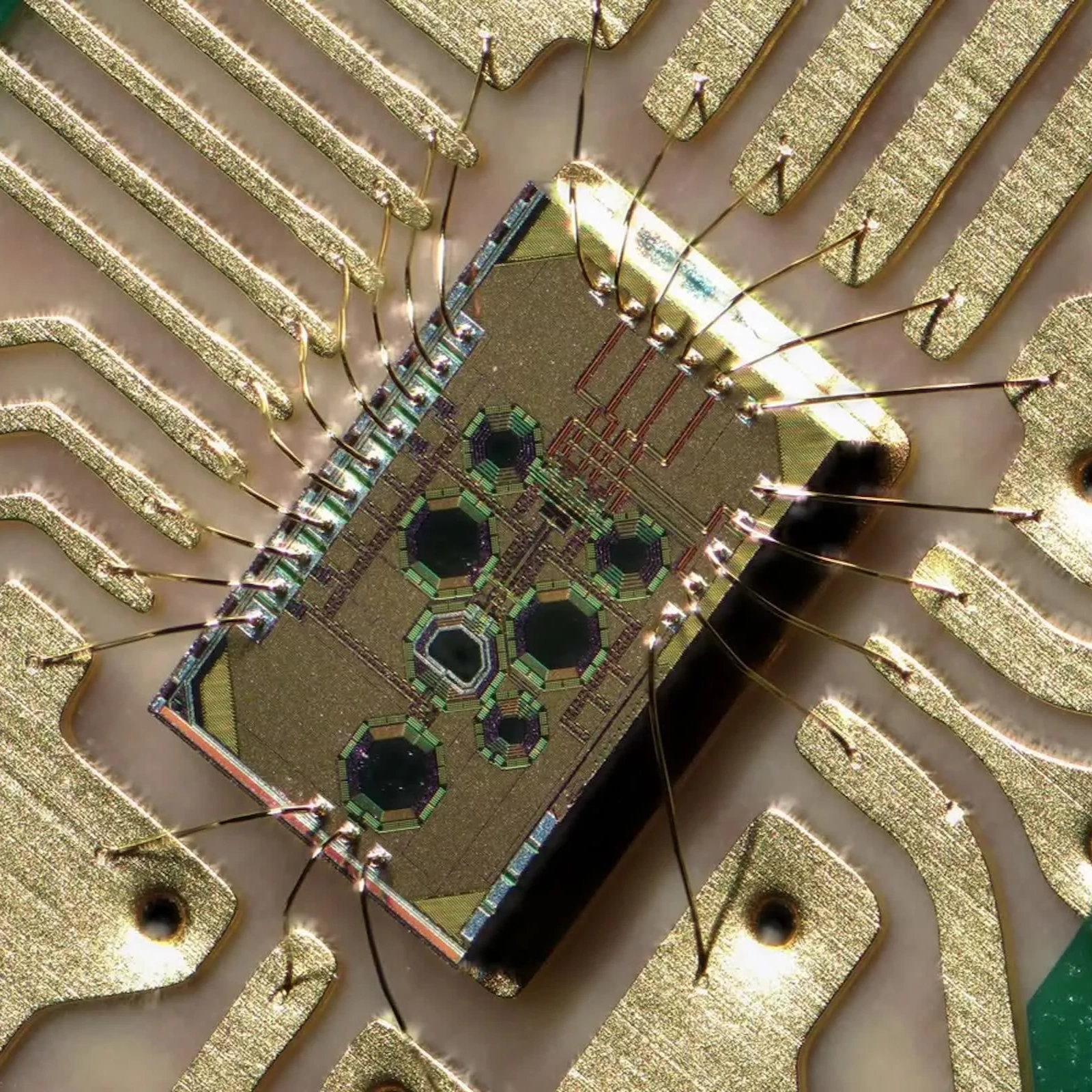 ญี่ปุ่นพัฒนา Wi-Fi รุ่นพิเศษ ใช้งานได้ในเตาปฏิกรณ์นิวเคลียร์